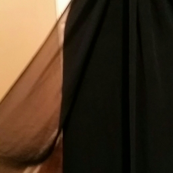 Dress - Picture 4 of 4